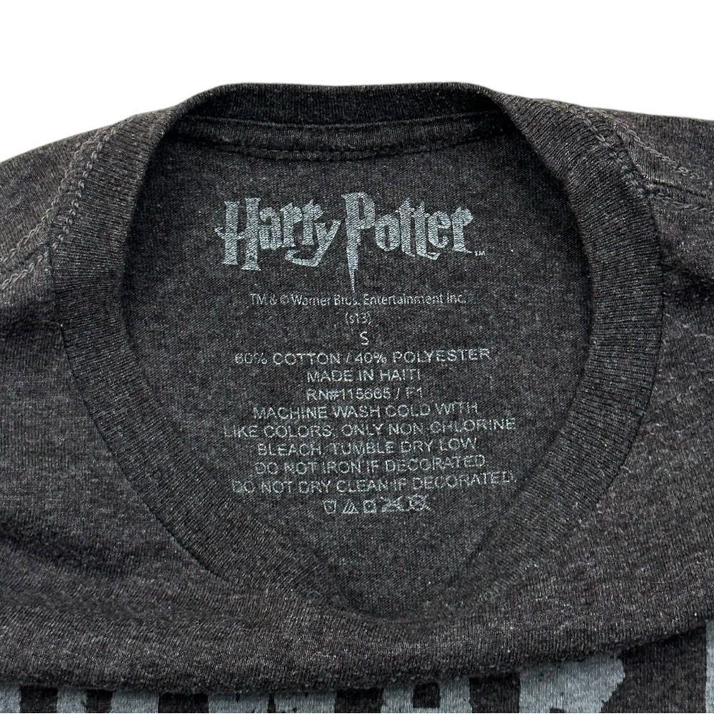 Harry Potter Dark Grey Hogwarts Houses Sigil Adult Small - Picture 2 of 3